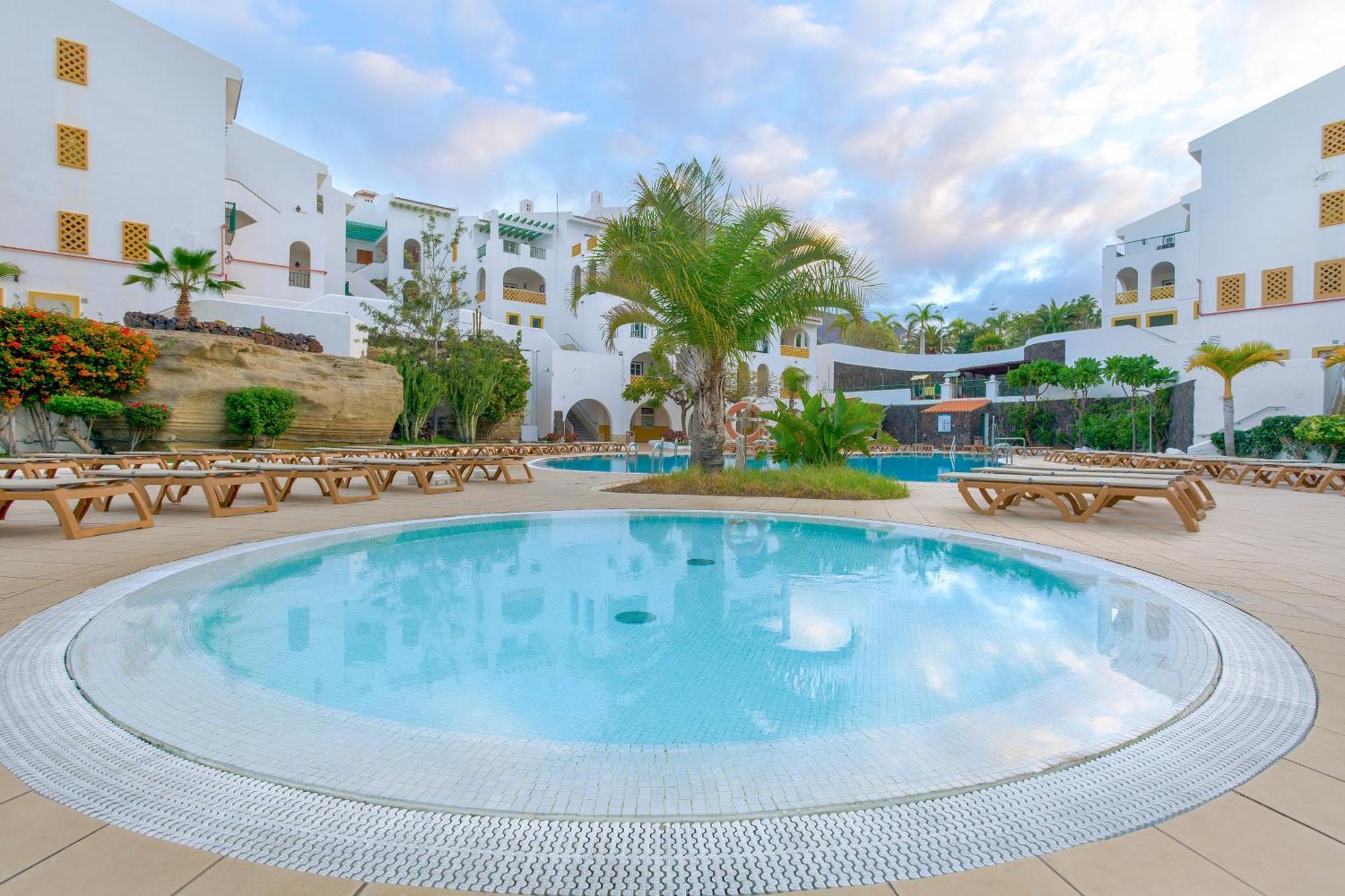 Aparthotel Sunset Harbour Club à Costa Adeje  Extérieur photo